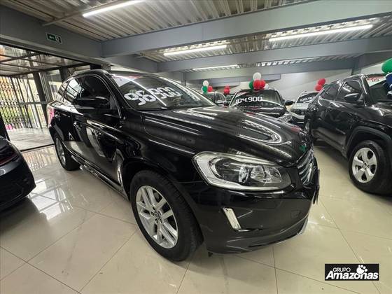 VOLVO XC60 2.0 T5 MOMENTUM GASOLINA 4P AUTOMÁTICO VOLVO XC60 2.0 T5 MOMENTUM GASOLINA 4P AUTOMÁTICO